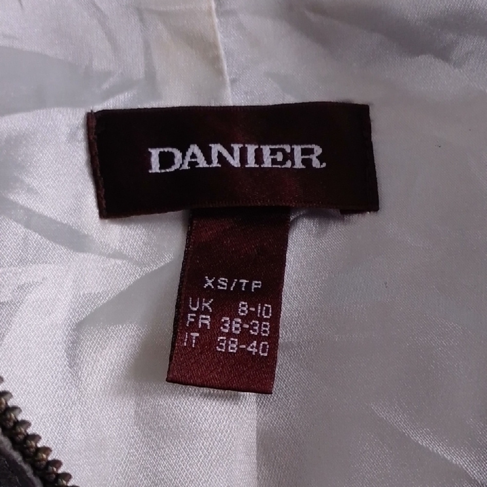 DANIER Gradient Black and Grey Women's Jacket - Picture 2 of 12